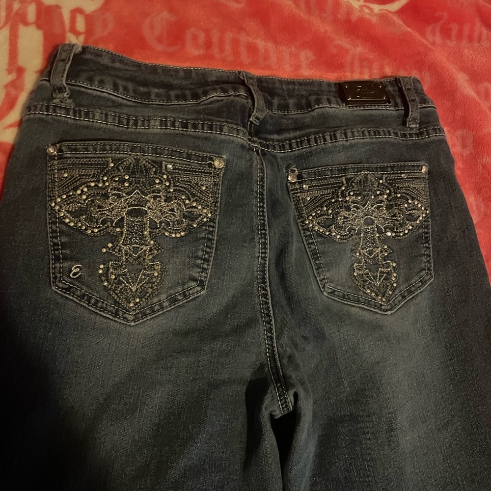 skinny Earl jeans with cool cross pockets